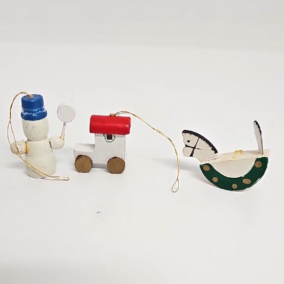 Lot of 12 Festive Wooden Mini Christmas Ornaments Set for Mini Tree Soldiers Etc - Picture 8 of 10